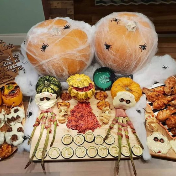 Halloween party food spread-Halloween movies-slimming world blog