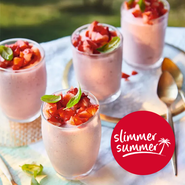 Slimmer summer strawberry mousse